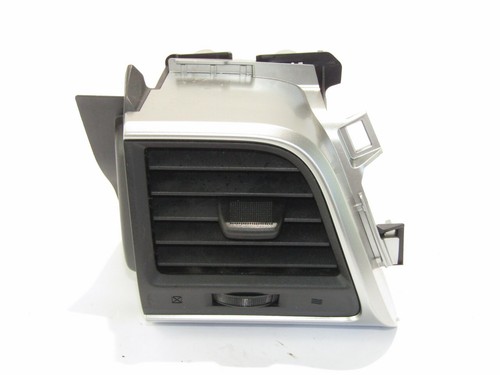 Toyota Verso S 2011 Luftdüse AIR VENT GRILL Links Left 55650-52240