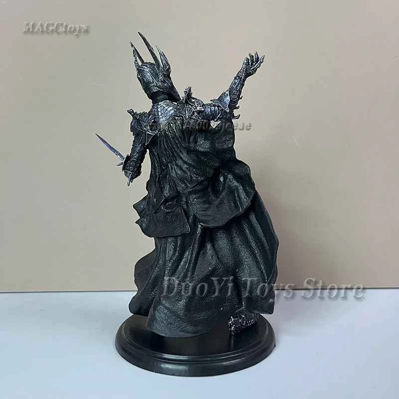 IL SIGNORE DEGLI ANELLI Action Figure Nazgul, Angmar,Sauron 21-27CM CON SCATOLA - Immagine 2 di 4