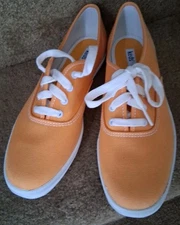 Keds Women’s Canvas Peach Champion  Sneakers Size 8 Never Worn