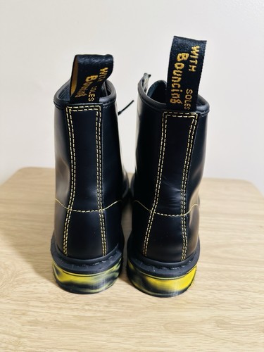 Dr. Martens 1460 marbled black yellow sole smooth leather boots black NWOB sz 8 - Picture 3 of 5