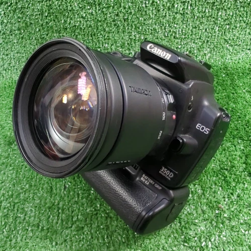 Canon Eos 350D Camera Tamron lens & Battery Grip in Full Working Order