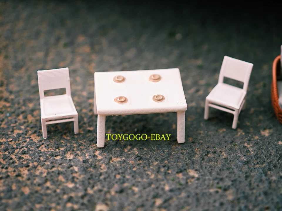 Ротанговый стол и стулья в масштабе 1:64 — набор для отдыха в гостинице гостиной на открытом воздухе - Изображение 2 из 4