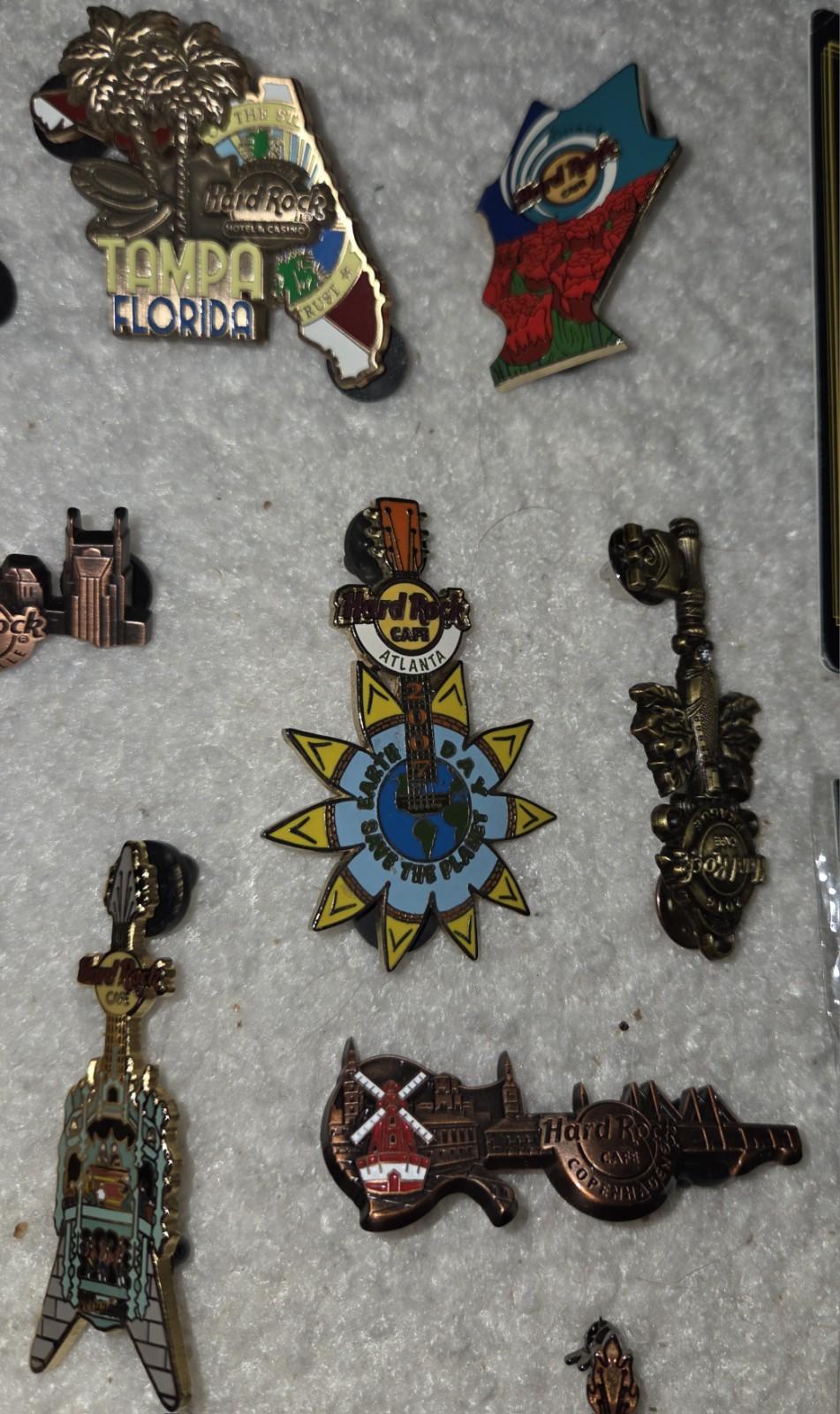 Hard Rock Cafe Pin Lot  - 31 PINS