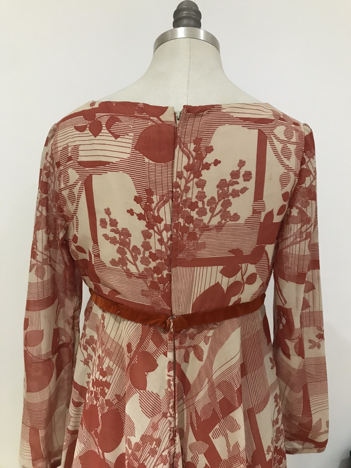 Rare Bias Cut Vintage "Marisa" Rust/Beige Dress Circa 1974, Bust 35.5" 6