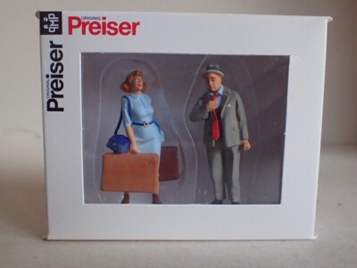 Preiser Stehende Reisende Anzug Kleid Koffer Epo III 63086 Spur 1 OVP 1:32 2 Fig