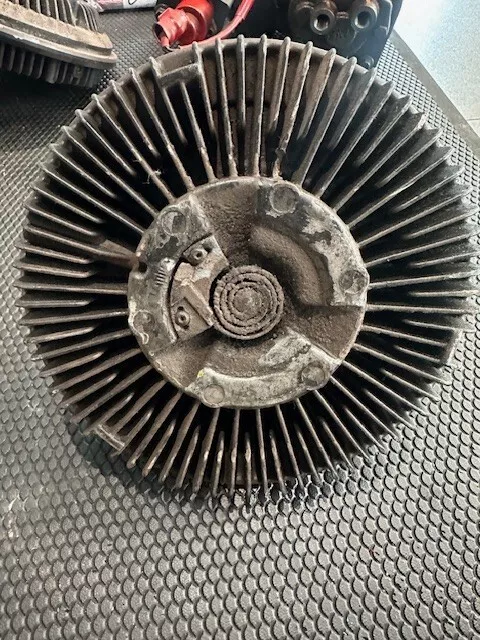 OEM Ford Fan Clutch Hub 669702, 3356251 | eBay