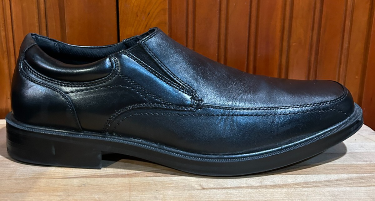 SAOLA Scarpe slip on Dockers Edson uomo pelle nera memory foam punta quadrata taglia 10