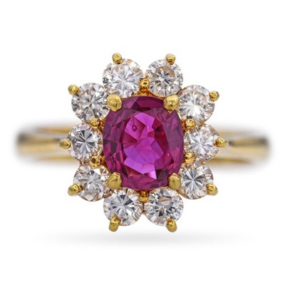 Vintage 18k Gelbgold Rubin und Diamant Halo Ring