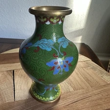 Vintage Chinese Cloisonne Vase 5" Enamel Green Blue Floral Chinoiserie Brass
