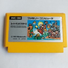 Super Mario Bros. pre-owned Nintendo Famicom NES Tested