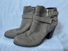 GUESS Women's Beige Faux Suede Ankle Boot Round Toe Zip Buckle Solid 7.5