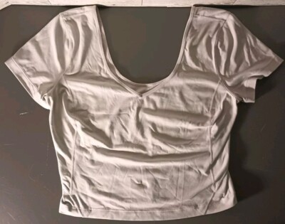 Lululemon Shirt Womens Light Blue Scoop Neck Cropped Athletic Wear Athleisure