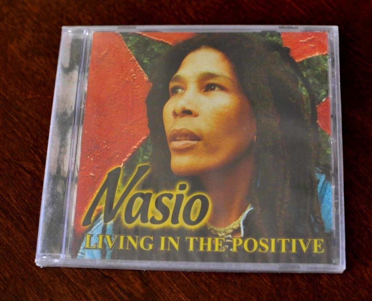 Living IN The Positivo By Nasio (CD, 2007 Ras Records) Bonus TRX , Nuovo