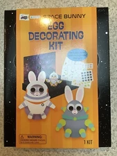 SPACE BUNNY EGG DECORATING KIT INCLUDES STAND WITH BACKGROUND AND GELS NIB