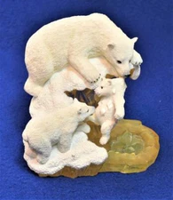 1998 Hamilton Collection ICY RESCUE from EXPLORING OUR ARCTIC WOLD Figurine