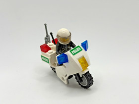 Lego Police Motorcycle 7235 + Instructions