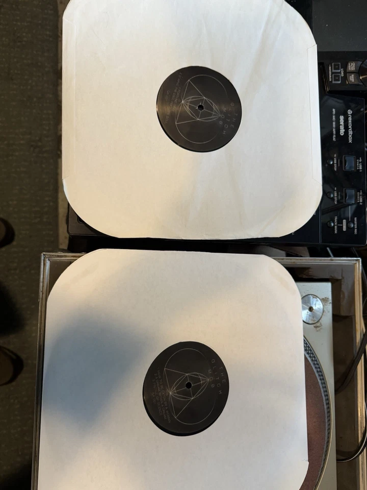 The Glitch Mob – Drink The Sea (2 x Vinyl, LP, Album) 2010 Rare First Presssing - Image 3 of 3