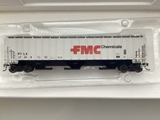 2 Intermountain HO Covered Hoppers FMC PS 4750 & CN Procor Pressure Flow Hopper