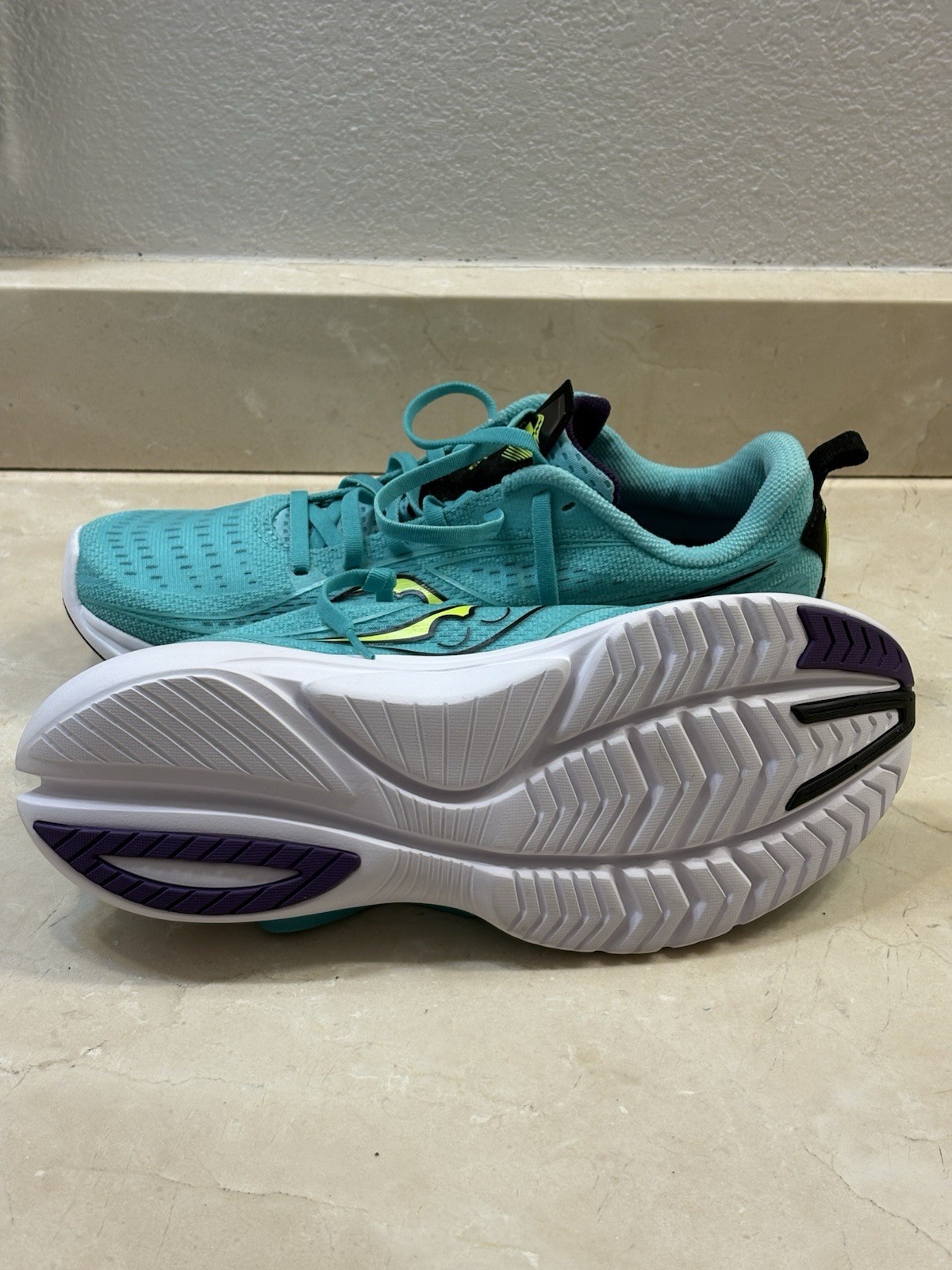 Saucony Kinvara 13 Women's Teal Running Shoes Lightweight Breathable Size 12 thumbnail 3