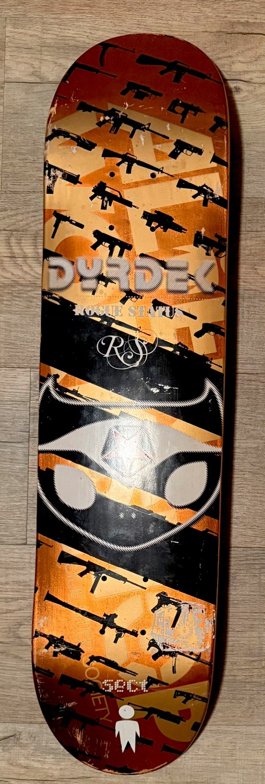 Rob Dyrdek Skateboard Rogue Status skateboard deck DTA vhtf 