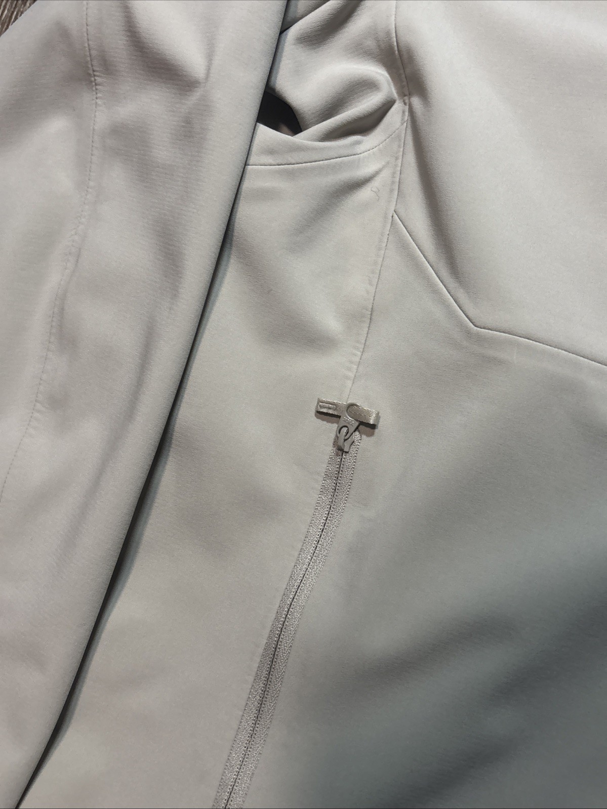 Arc'teryx Men's Gamma MX Hoody size Medium Rune Color Never Worn image 5