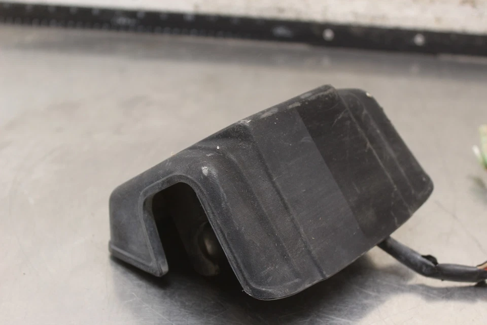 1988 Kawasaki Bayou 220 KLF220A HANDLEBARS HANDLEBAR COVER T788 Foto 3 de 4