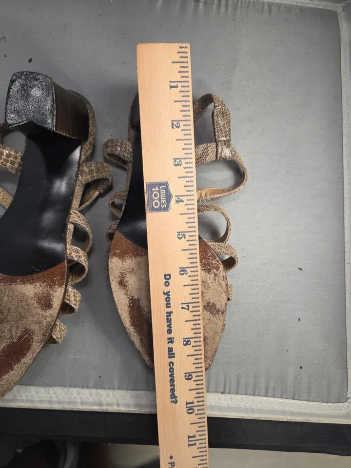 Sandalias de tacón de gladiador para mujer STUART WEITZMAN talla 9 beige cuero serpiente rayas Foto 2 de 4