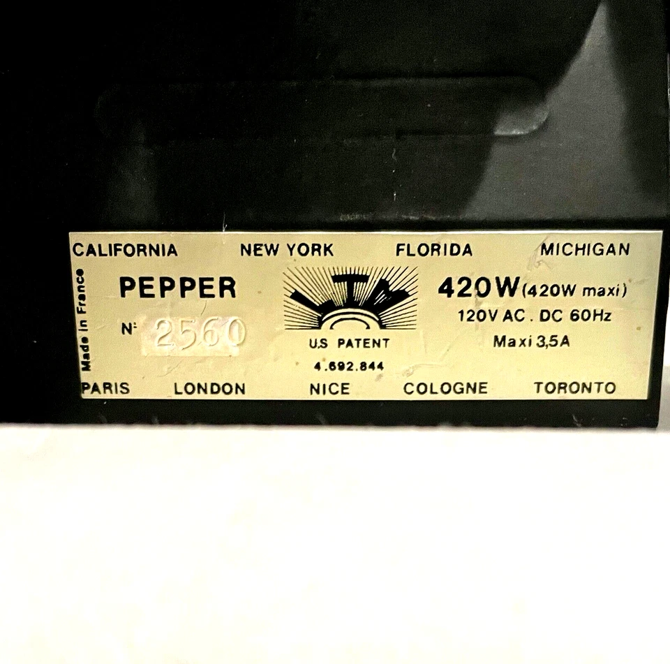 Good Used LTM PEPPER 420W Fresnel Tungsten Accent, Eye, Kicker Light PH-154E - Image 3 of 4