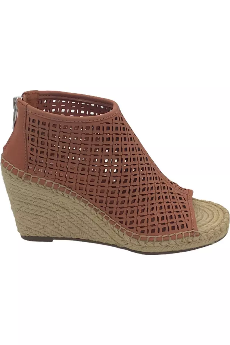 Vince camuto shop lereena wedge
