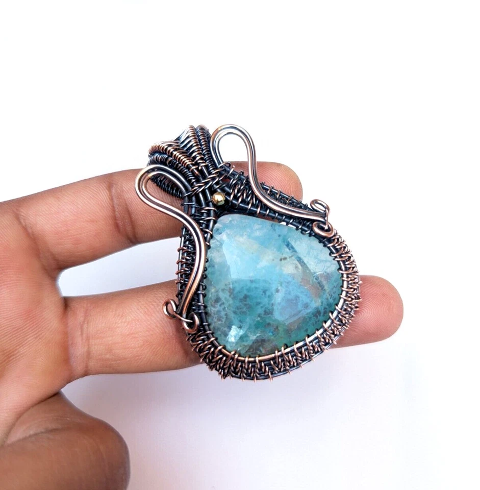 Green Flourite Copper Pendant, Handmade wire wrapp pendant, Antique jewellery - Image 3 of 4