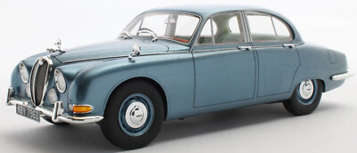 1:18 Cult Models CUL CML054-4 Jaguar S-Type Opalescent Blue (RHD) 1965