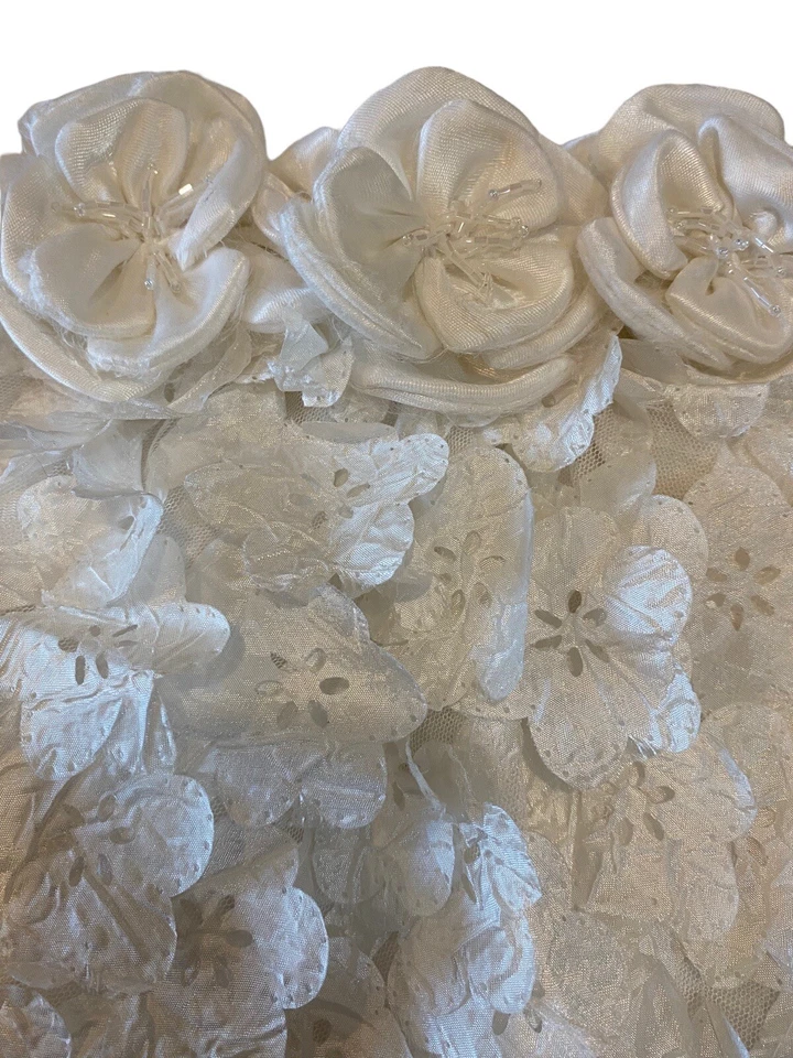 CachCach 24 Mos. Vestido de verano blanco y crema ¡LINDO! Foto 2 de 4