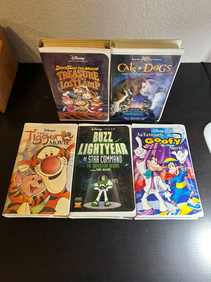 Disney VHS DuckTales Movie The Tigger Movie Buzz Lightyear Goofy Movie Cats Dogs — 第 2/4 张图片