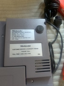 Consola dom&eacute;stica Nintendo NES Action Set - blanca/gris