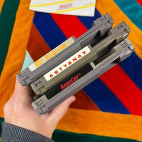 Lot of 4 Nintendo NES Games Chessmaster (CIB) Astynax RoboCop Mario Duck Hunt