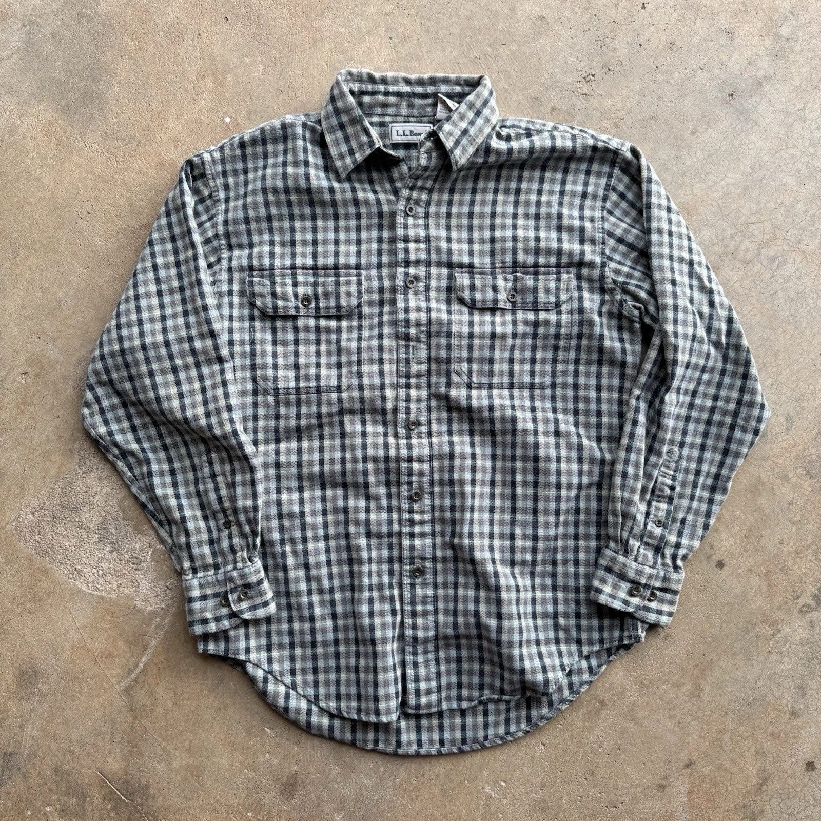 VTG LL Bean Flannel Shirt Men’s M Blue Gray Plaid Cotton Button Up Long Sleeves