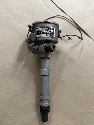 Vintage Mallory  Tach Drive Ignition Distributor Chevrolet YD 356A2 Corvette