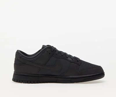 Nike black dunk size 10 never worn
