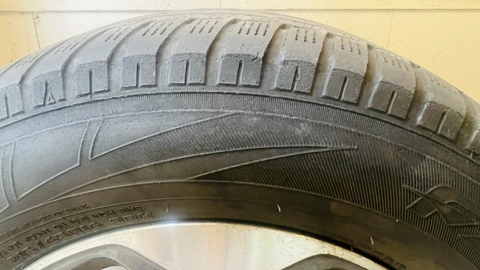 4x jeep Alufelgen 6,5JX16H2ET40 Falken Eurowinter 215/65R16 98H - Bild 3 von 4