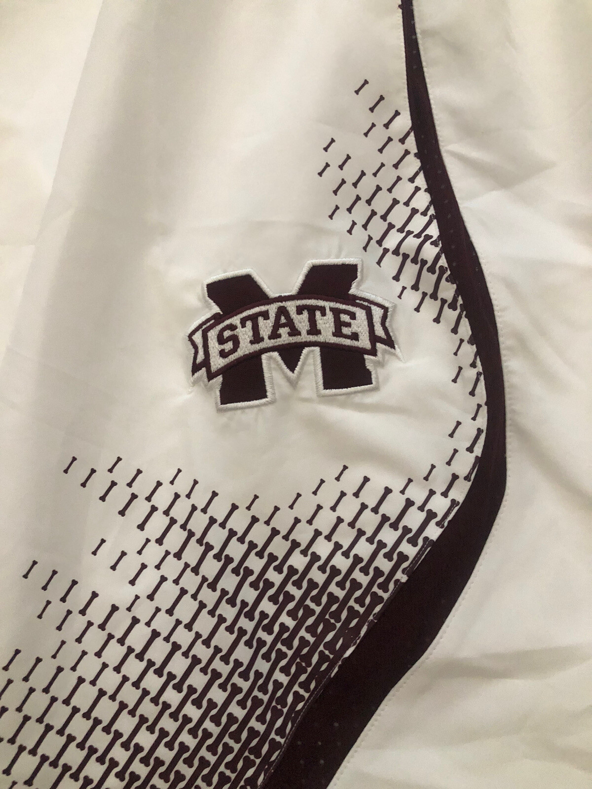 Mississippi State Bulldogs Basketball Game Shorts XXL, Team Issued