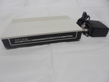 TP-Link TL-R460 4- Port Cable/DSL Router with Power Supply