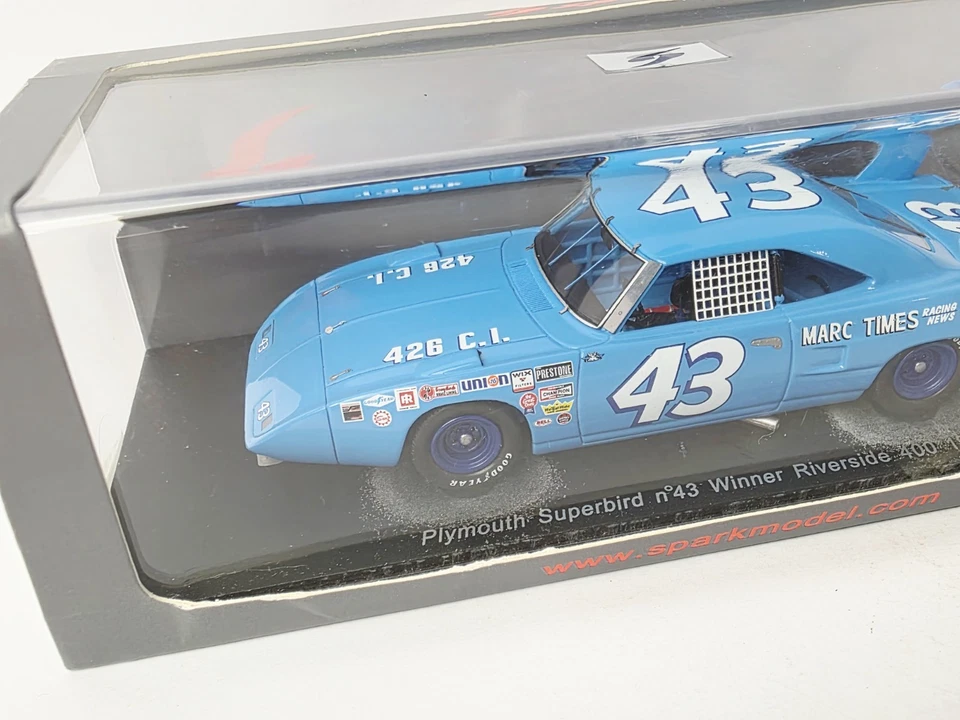 SPARK PLYMOUTH SUPERBIRD #43 GANADOR RIVERSIDE 400 1970 NUEVO COMO NUEVO EN CAJA MUY BONITO Foto 2 de 4
