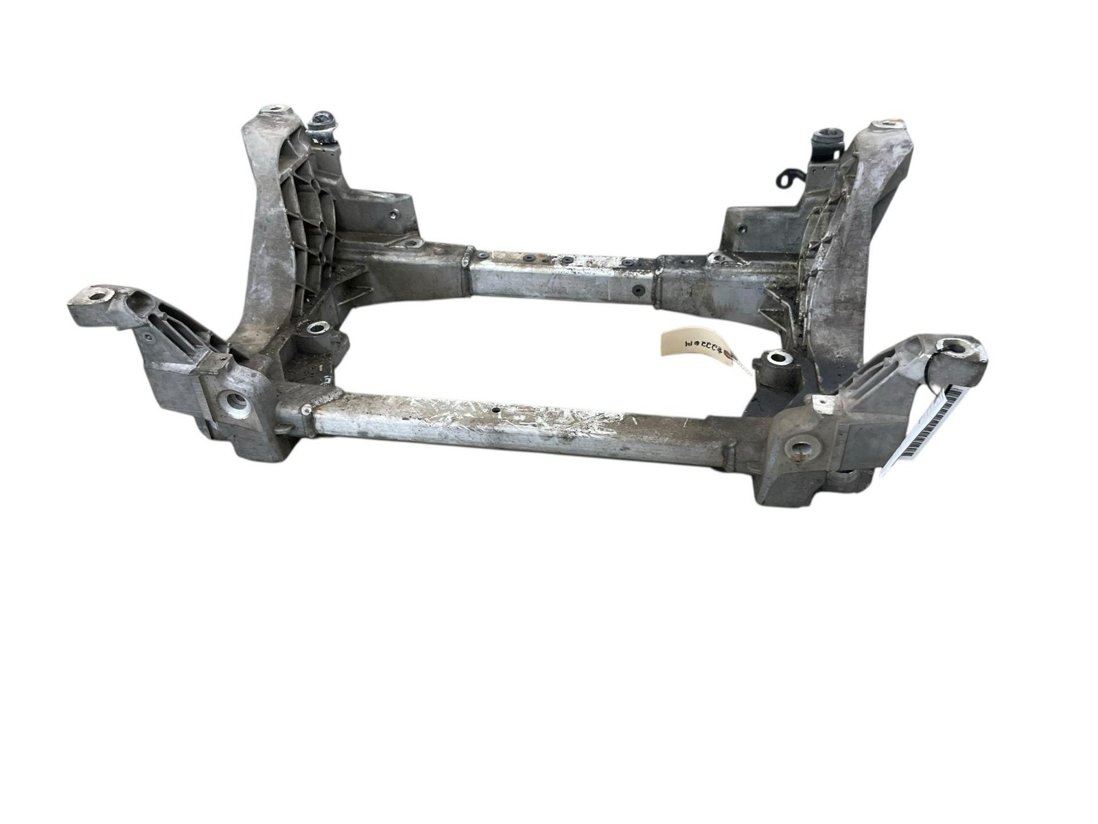 2017-2020 MASERATI LEVANTE FRONT ENGINE CRADLE CROSSMEMBER SUPPORT 670034763