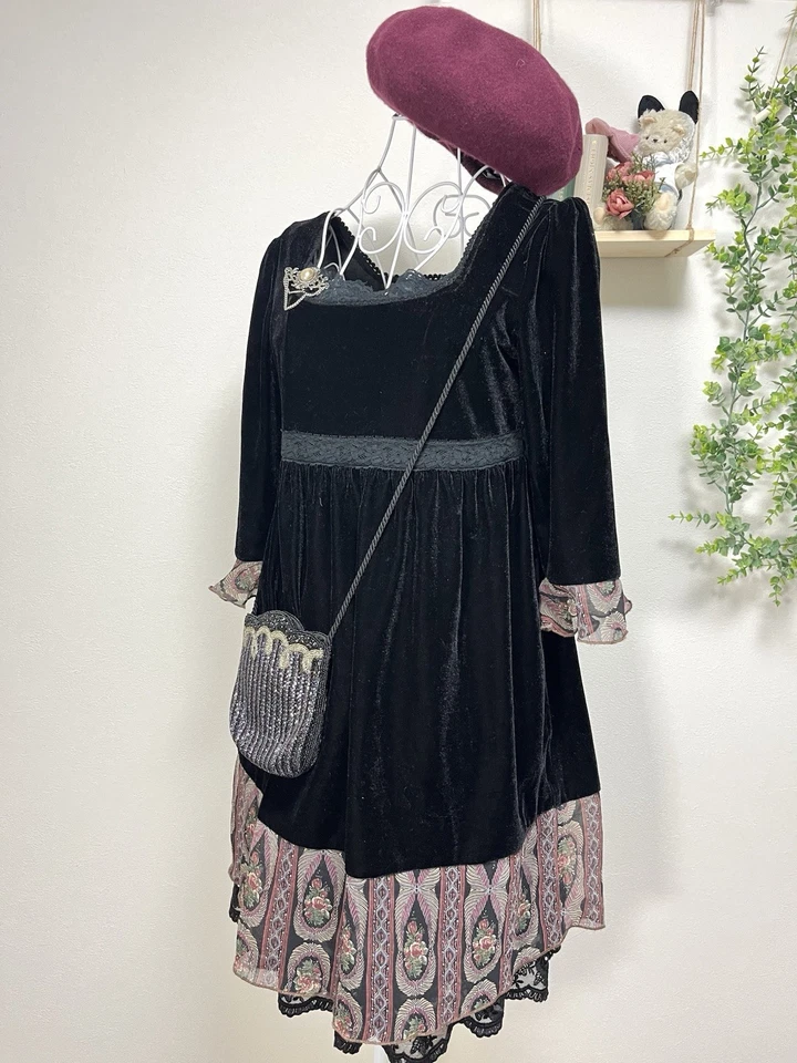 🎀Conjunto de Vestido Hachas Mujer Early Tag Terciopelo Enagua Cuentas Bolso Boina Broche Raro Foto 2 de 4