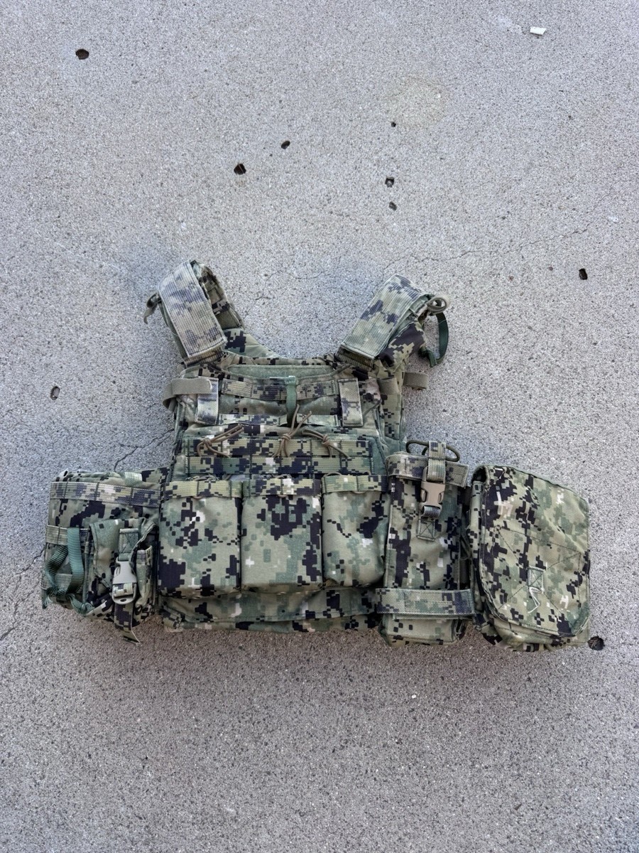 Eagle Industries AOR2 MMAC Extra Large w/ Pouches | eBay