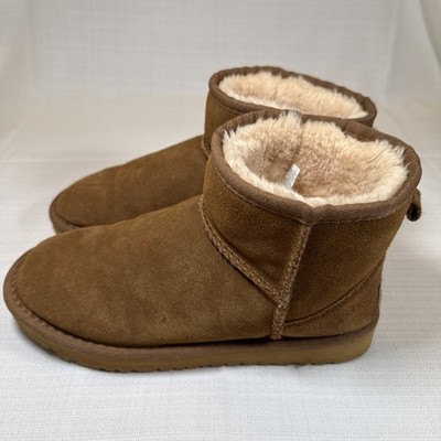 UGG Classic Ultra Mini Women Size 9 Chestnut Brown Boots No Box