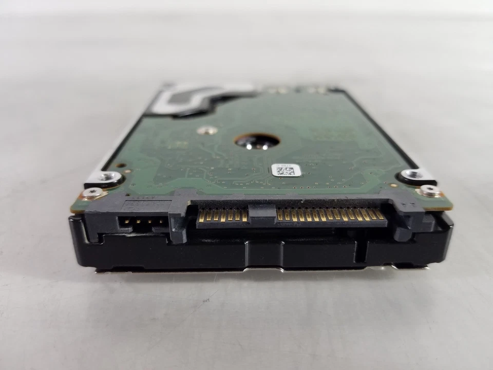 Lot of 2 Seagate Dell Enterprise Plus ST9600205SS 600 GB 2.5" SAS 2 Hard Drive - Image 3 of 3