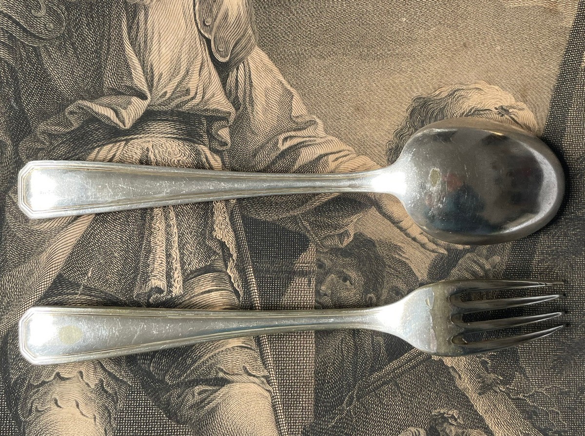 François Frionnet paire de couverts en métal argenté