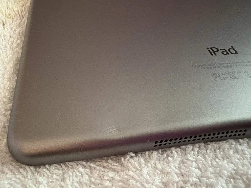 Apple iPad Air 1ª Generación Foto 4 de 4