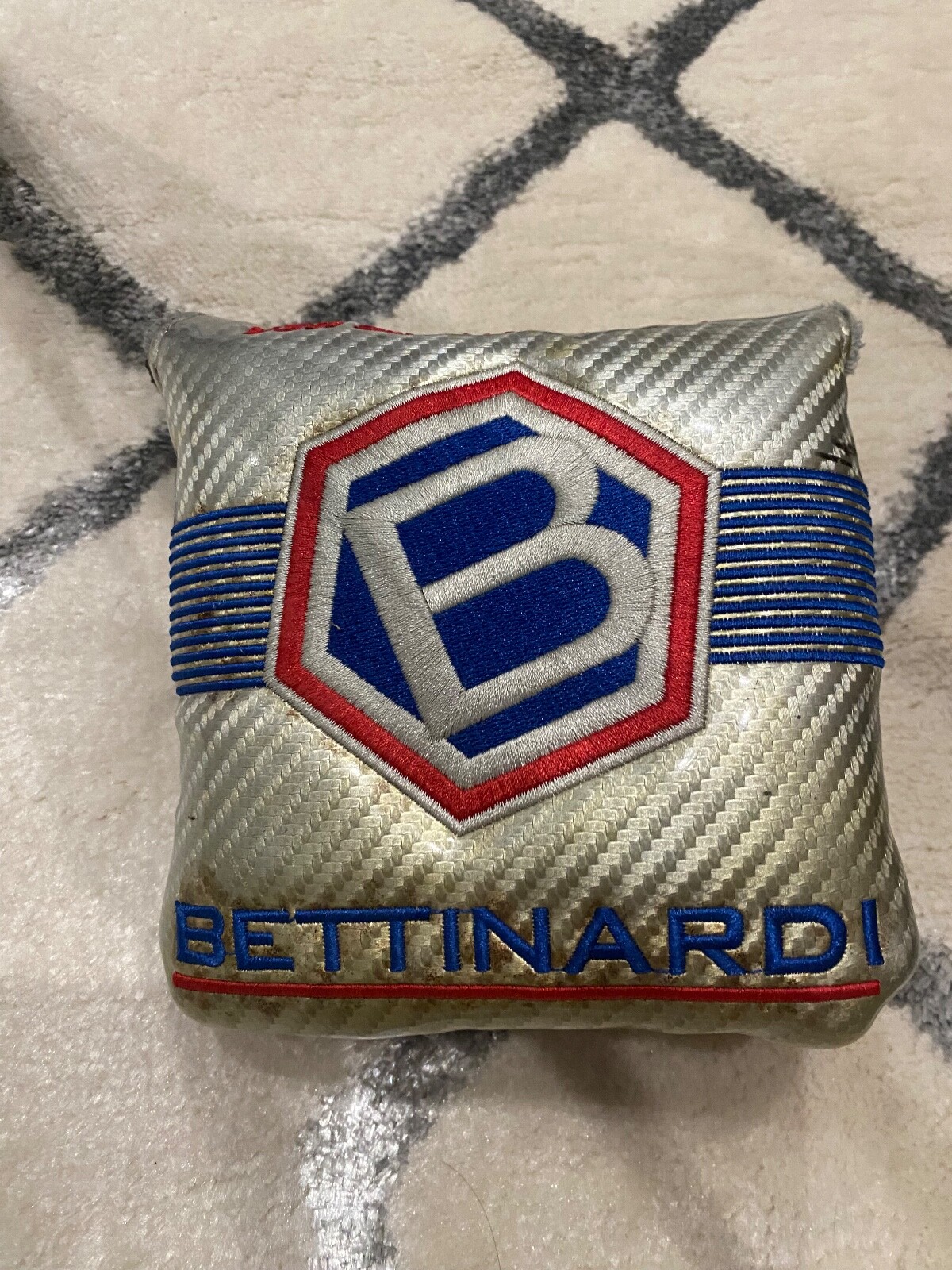 Bettinardi Inovai 6.0 CTR • Center Shaft Putter w/ HC • 35 Inches